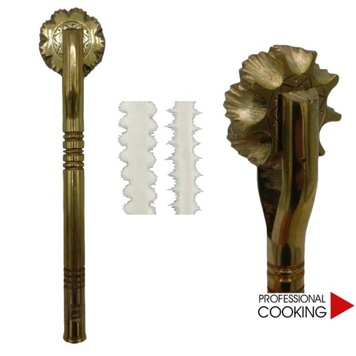 Rotella tagliapasta sardo - , su
